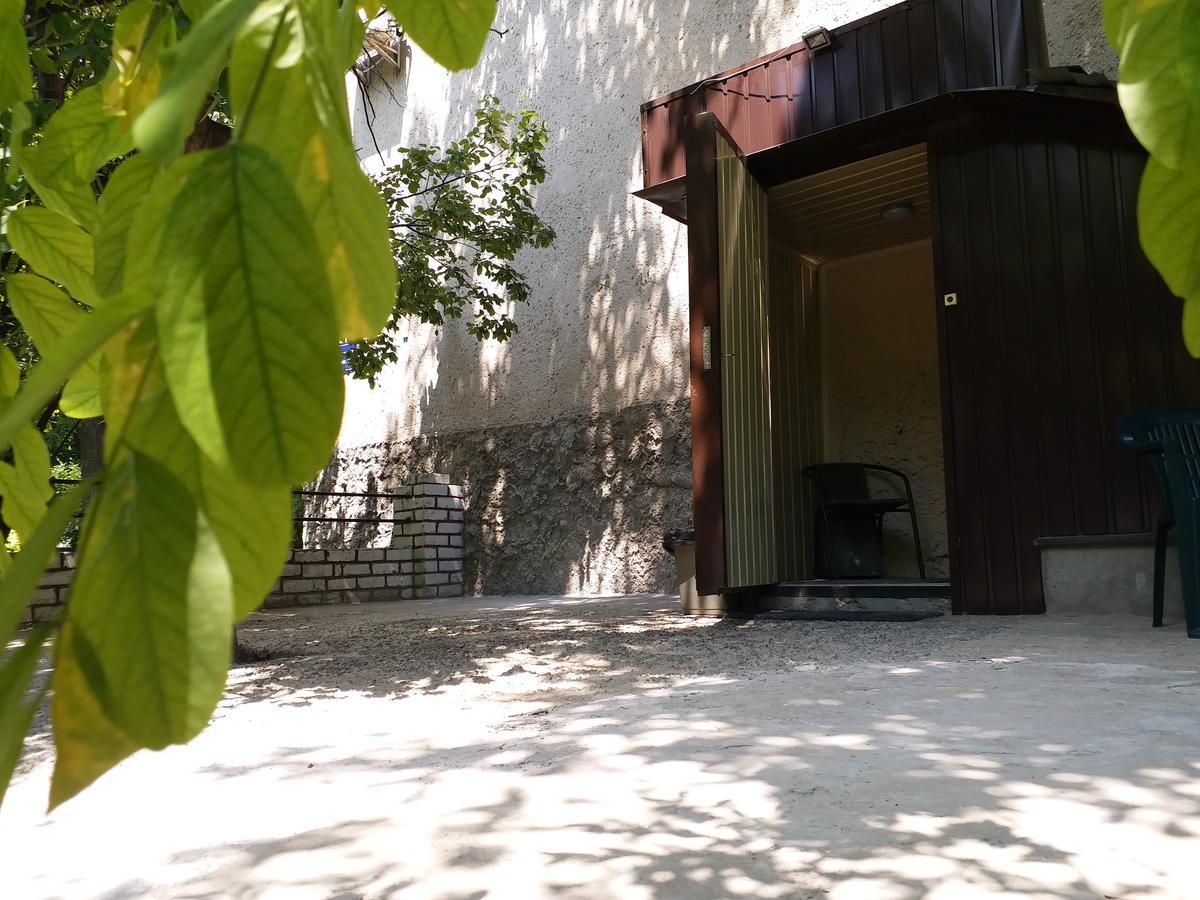 Nochka Hostel Odessa Zewnętrze zdjęcie